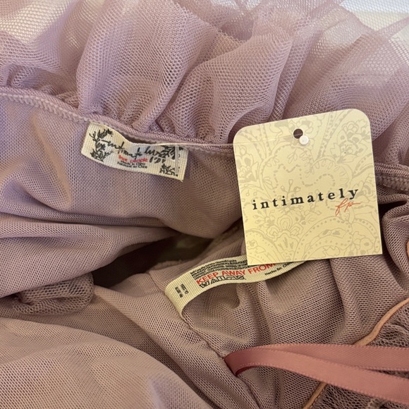 Free People Mauve Ruffled Top - Picture 7 of 7